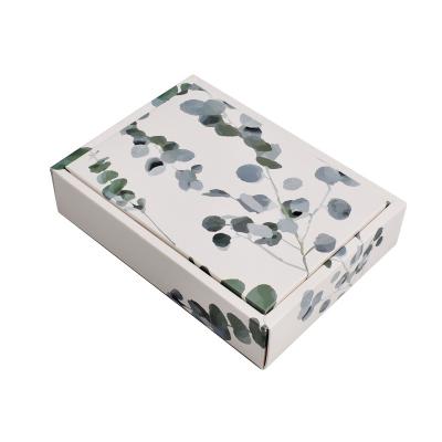 China Creative Reused Materials Mori Tea Soap Handmade Mooncake Gift Box Towel Clothes Packaging Paper Box Flip-Lid Square Gift Box In Stock for sale