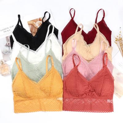 China Antibacterial Women's Classic Lace Sports Bra Essential Cross Back Cross Vest Breathable Yoga For Women for sale