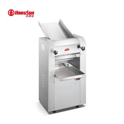 Chine Machine industrielle automatique de pâtes de la machine 290r/min 35-40kg de presse de nouille à vendre