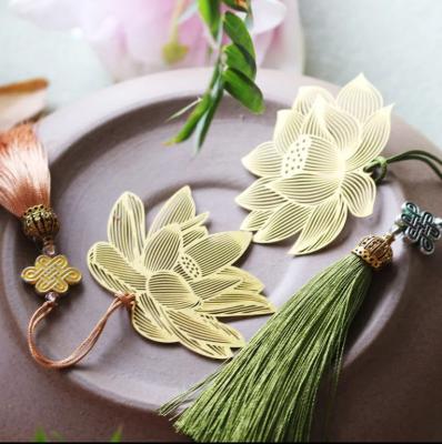 China Wholesale Custom Europe Lotus Leaf Chinese Style Gift Souvenir Hollow Metal Bookmark for sale