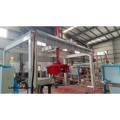 China 2 To 5 Axis Gripper Loading And Unloading Robot Customizable Industrial Automation And Robotics for sale