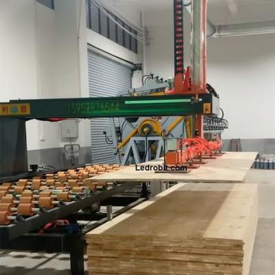 Chine Machine de manutention avancée de planches de bois avec affichage LCD au servo-moteur et flexibilité personnalisable à vendre