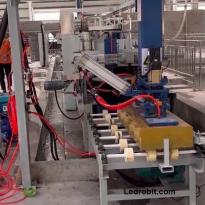 China Advanced Servo Motorized Palletizer System Customizable For Diverse Products for sale