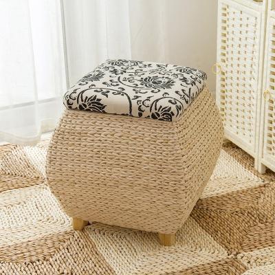 China New Design Adjustable Hot Selling Storage Ottoman Traditional Looking Ottoman (Other) Rattan Stool With Velvet Lid Folding for sale