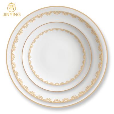 China Viable High Quality Fine Luxury Bone China Dinner Set Gold Rim Charger Dishes Set Ceramic Dinnerware To Wedding Home Use for sale