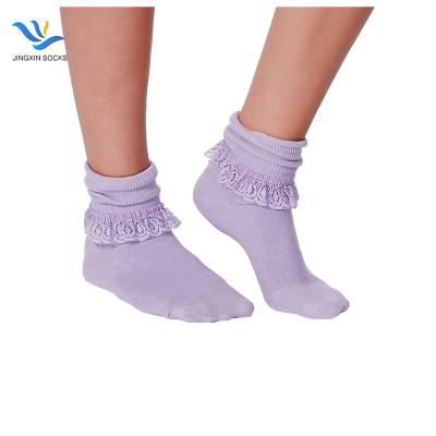 China JX-II-0294 Women's Short Lace Socks Antibacterial Lace Up Ankle Socks For Women for sale