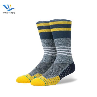 China JX-II-0368 Antibacterial Sports Crew Socks Sports Crew Socks for sale