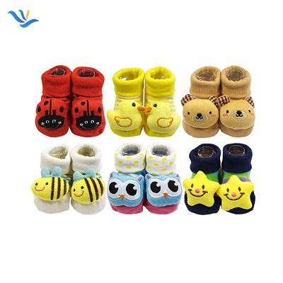 China JX-I-1180 Antibacterial Animal Head Rattles 3d Socks Infant Baby Toy Rattle Socks for sale