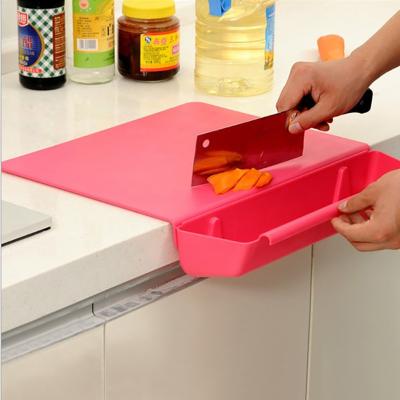 China Sustainable Home Kitchen Two-in-One Storage Bowl Plastic Cutting Board Cutting Plate for sale