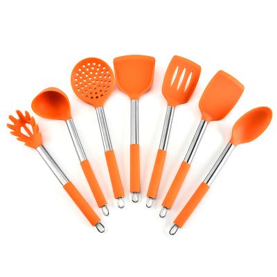 China Sustainable 7 Pieces Silicone Kitchenware Silicone Kitchen Utensil Set With Stainless Steel Handle for sale