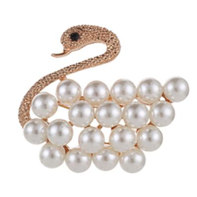 China Wholesale Fashion YZ-33 Jewelry Korea Women Alloy Pearl Animal Dress Swan Brooch for sale