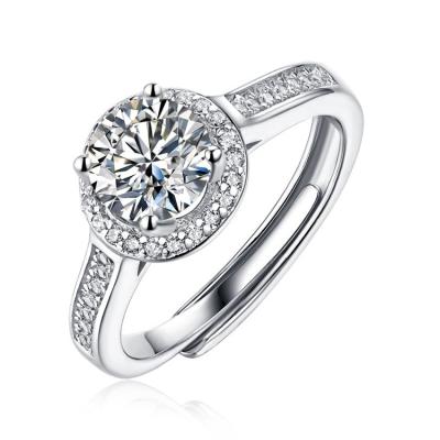 China Luxury wedding CLASSIC custom wedding prong setting 18K white gold plated real silver moissanite ring for sale