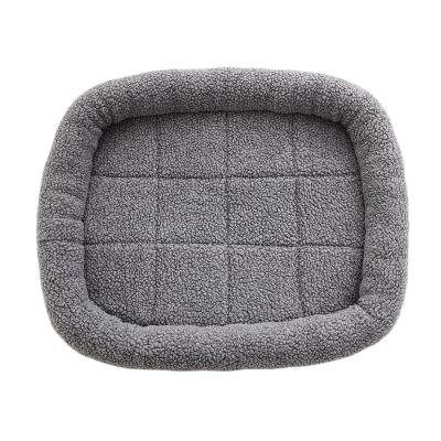 China Travel Dog Bed Soft Removable Mat Crate And Machine Washable Berber Fleece Pet Bed For Dogs And Cats for sale