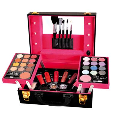 China Waterproof Women's Portable Makeup Kit Box For Professionals Full Set Travel Make Up Brush Set for sale