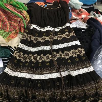 China Casual Wear A Grade 100Kg Casual Colorful Second Hand Clothing High Quality Used Ball Summer Clothes Pants for sale