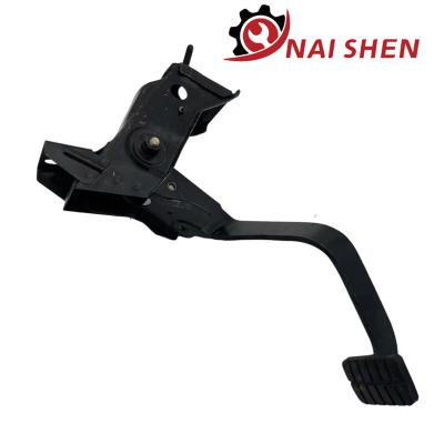 China Good quality auto parts for Nissan PALADIN Pickup D22 PALADIN Clutch Pedal for sale