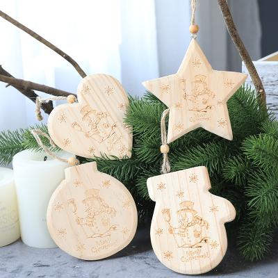 China Christmas Ornaments Star Printed Wooden Pendants Ornaments Christmas Tree Ornament For Christmas Home Decorations for sale