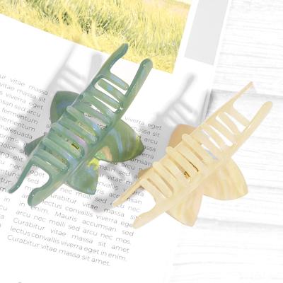 China Fashionable Wholesale Hair Decoration Hair Accessories Medium Code Plastics Bow Hair Clip for sale