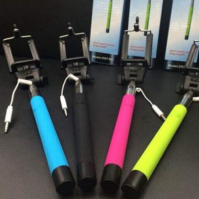 China Handy drahtloses Plus Selfie-Stock-z07-5 für Handaudioseilzug Selfiestick zu verkaufen