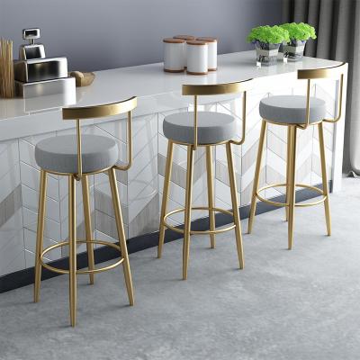 China 360 Degree Rotating Luxury Modern Gold Metal Stool High Bar Chair French High Bar Chair Stool for sale