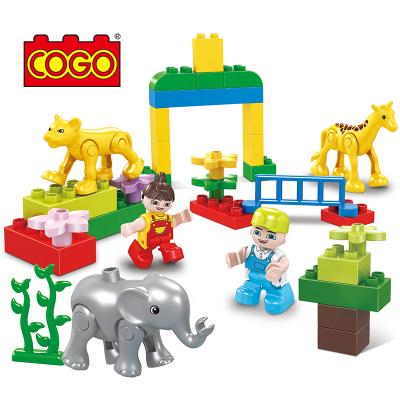 China Big Size Toy COGO 32pcs DIY Plastic Building Block Toy Animals Zoo Assembling Toys Set Large Building Bricks For Kids for sale