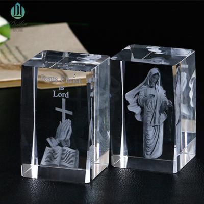 China Modern China Cut Crafts 3D Laser Engraved Crystal Glass Cube With K9 Crystal Material For Gifts Crafts for sale