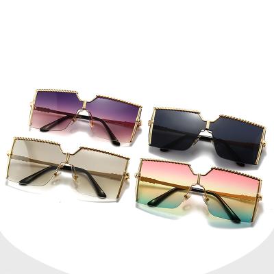 China Fashion Sunglasses 2021 Sunglasses Shape Ladies UV400 Metal Shades Gradient Ocean Party Sun Glasses for sale