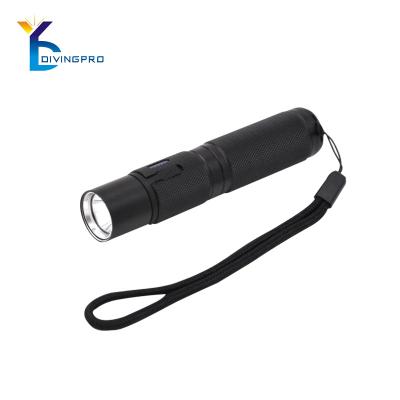 China Waterproof IP68 IPX8 LED Flashlight Diving Camping Diving Camping Light Waterproof 18650 for sale