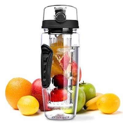 China Sustainable Outdoor Gym Bottle Custom Sports Tritan Water Bottle With Infuser for sale