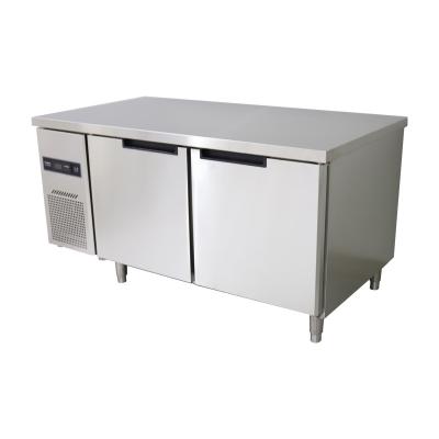 China Single-Temperature 2 Doors Kitchen Commercial Workbench Freezer Fridge Fresh Prep Keeping Table for sale