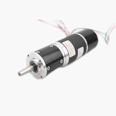 China pequeño DC motor del engranaje de 12V con el motor del engranaje planetario de la C.C. 24v incluido totalmente en venta