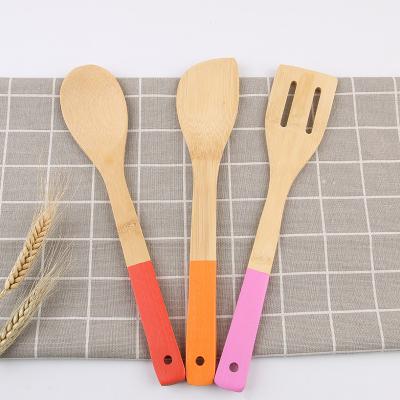 China Sustainable Salad Serving Bamboo Spoon And Forking Colorful Utensils For Healthy Eating for sale