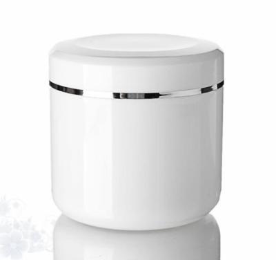 China Silk Screen Plastic Cosmetic Jar 100g Empty Cosmetic White Jar for sale