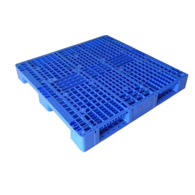 China Euro Standard Single Faced Plastic Pallet With 8 Steel Tubes For Racking In Warehouse for sale