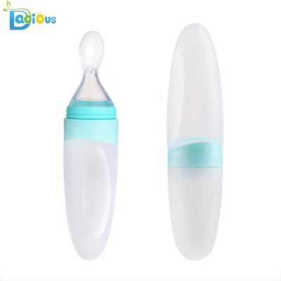 China 100% BPA Free Food Grade Silicone Baby Bottles with Spoon Safety Baby Feeding Bottle for sale