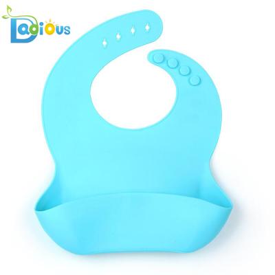 China Sustainable Baby Products Of All Types Waterproof Baby Silicone Bib Silicone Baby Bibs for sale