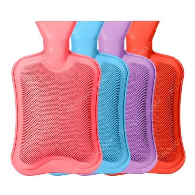 China For Warm In The Winter Success Hand Warmer Fci BS Water Bottle 2000ML Natural Rubber Hot Water Bags Wholesale for sale