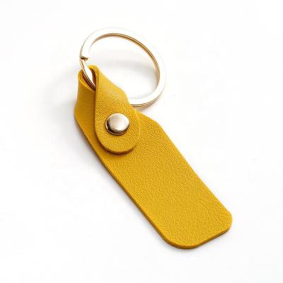 China Wholesale PU key chain men's and women's central statistics gifts simple leather small car personality key chain promotion shaped pendant for sale