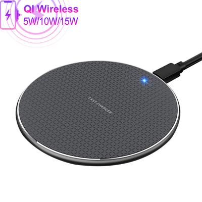 China Universal 15w Qi Wireless Charging Pad Wireless Charging Fast Charger Mobile Phone Smart Radio Pad Qi Wireless Charger for sale