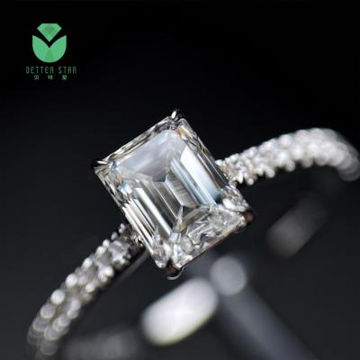 China Customized Romantic 18k White Gold Lab Grown Diamond Emerald Cut CVD Ring Jewelry For Woman for sale