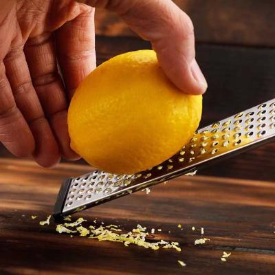 China Factory Viable Boutique Kitchen Tools Portable Lemon Peeler And Powder Scraper Grater for sale