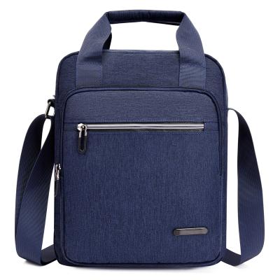 China Nylon Shoulder Bag Traveling Custom Laptop Satchel Tilted Shoulder Bag for sale