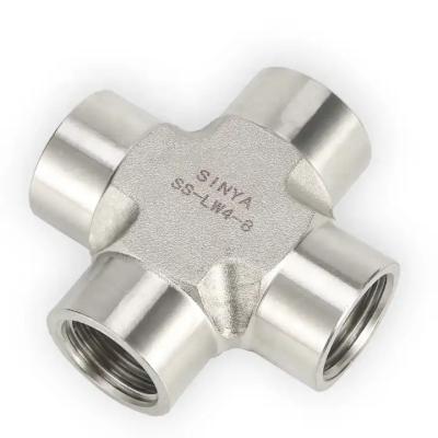 China ASTM A312 Standards Cross Pipe Fitting with 150 PSI Pressure Rating zu verkaufen