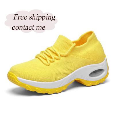 China Stealing Beautiful Fashion Trend Women's Shoes Knit Boat Shoes Air Cushion Upper Heightened Tennis Shoes for sale