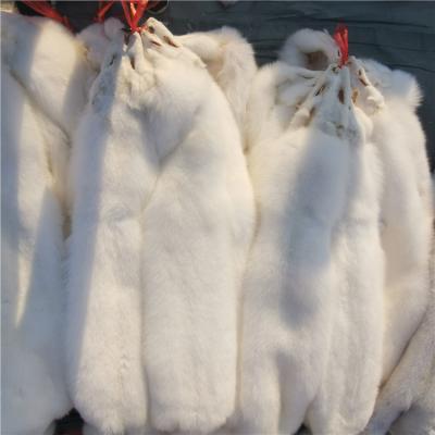 China Soft Hand Feeling True Factory Direct Wholesale Red Fox Fur Silver Fox Fur Animal Collar for sale