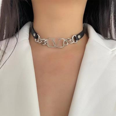 China High quality punk girl initial letter V choker necklace silver leather necklace for sale