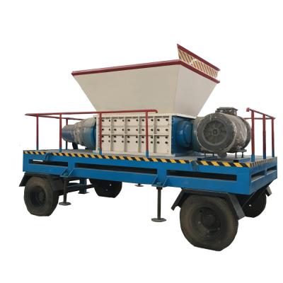 China Recycled Industry 2000 Model Mobile Waste Tire Shredder , Double Axle Tire Shredder for sale