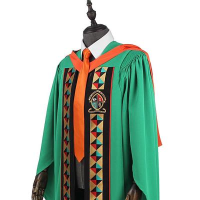 China School Customized Adult Embroidered Bachelor Toga Clothing Graduation Hats And Gowns Doctoral School Uniform for sale