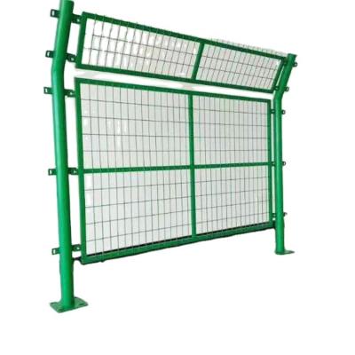 China Latest New Style Easily Assembled Solid Bending Wire Mesh Fence Double Panel For Garden for sale