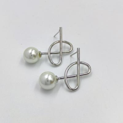 China TRENDY fashion earring made in brass with shell pearl for sale